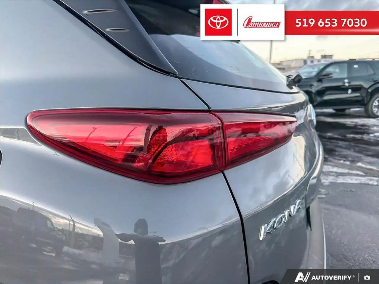 Hyundai KONA снимка Hyundai KONA