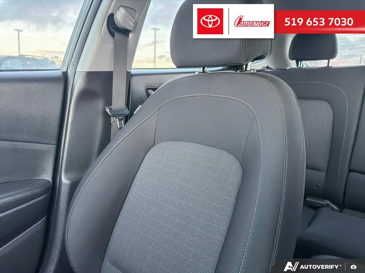Hyundai KONA снимка Hyundai KONA