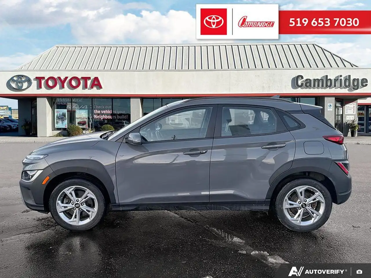Hyundai KONA снимка Hyundai KONA