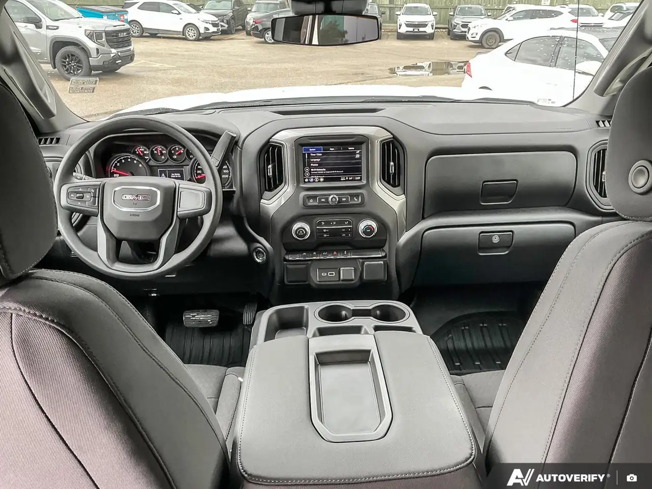 GMC Sierra 1500 снимка GMC Sierra 1500