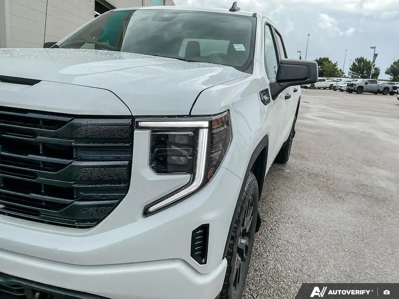 GMC Sierra 1500 снимка GMC Sierra 1500