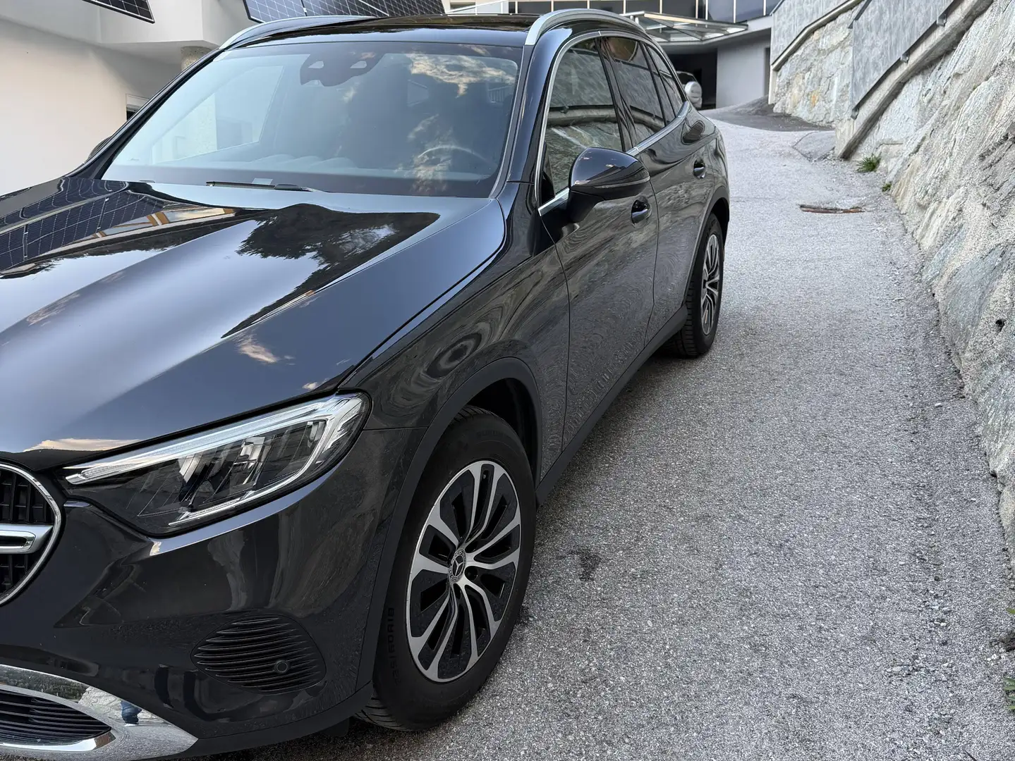 Mercedes-Benz GLC 220 GLC 220 d MHEV 4MATIC Aut. Grau - 2