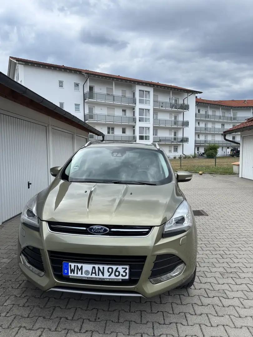 Ford Kuga 2.0 TDCi 4x4 Aut. Titanium - 1
