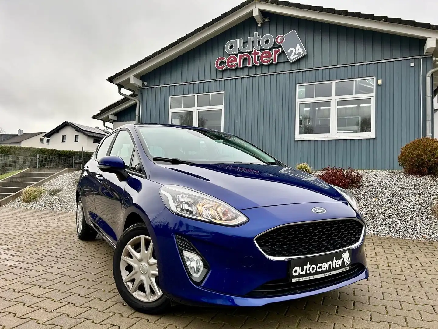 Ford Fiesta 1.1i Cool & Connect°Winterpaket°PDC° Blau - 1