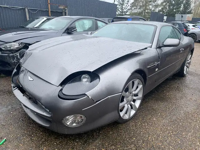 Aston Martin DB7 Vantage