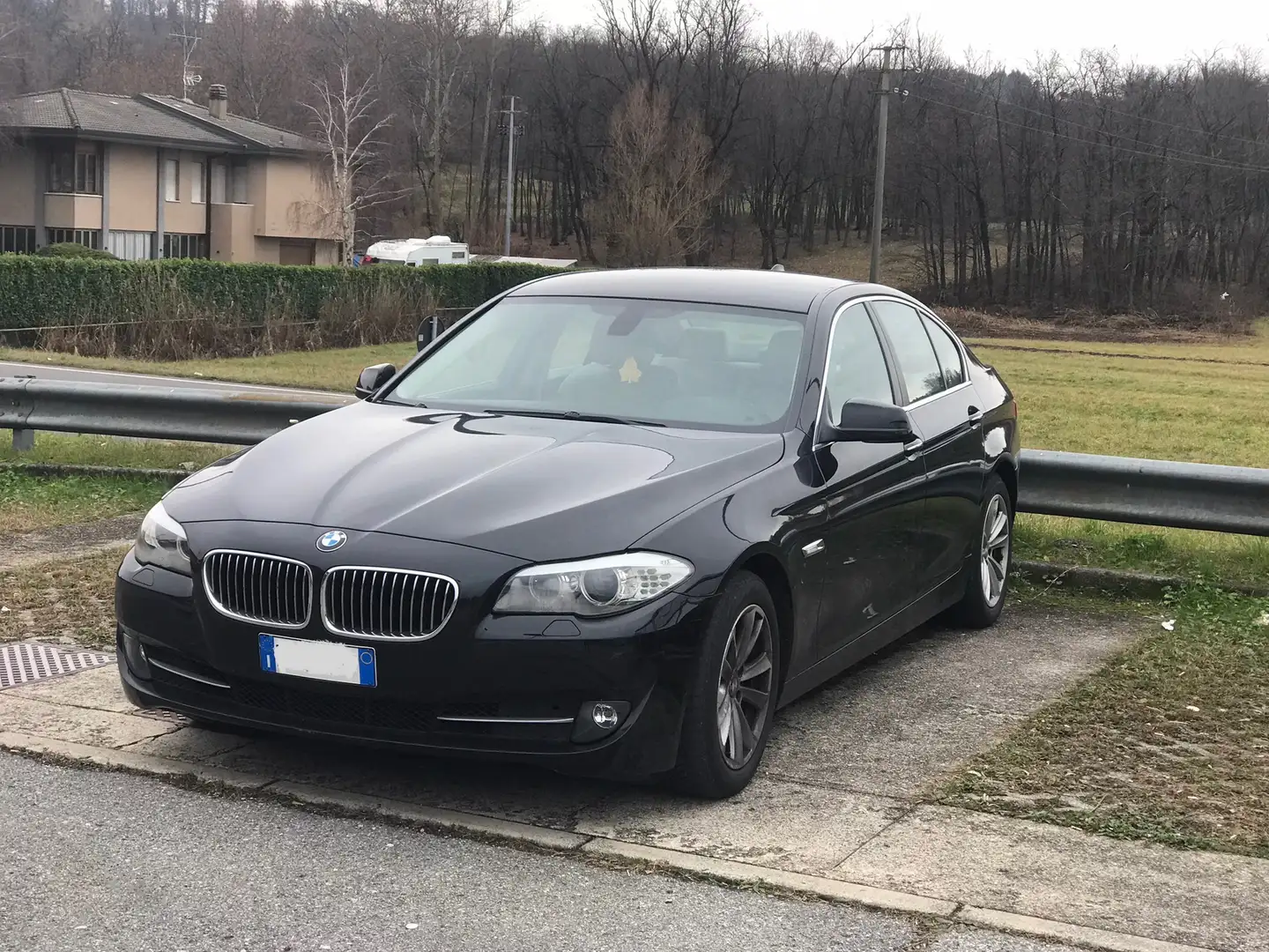 BMW 520 520d Nero - 1