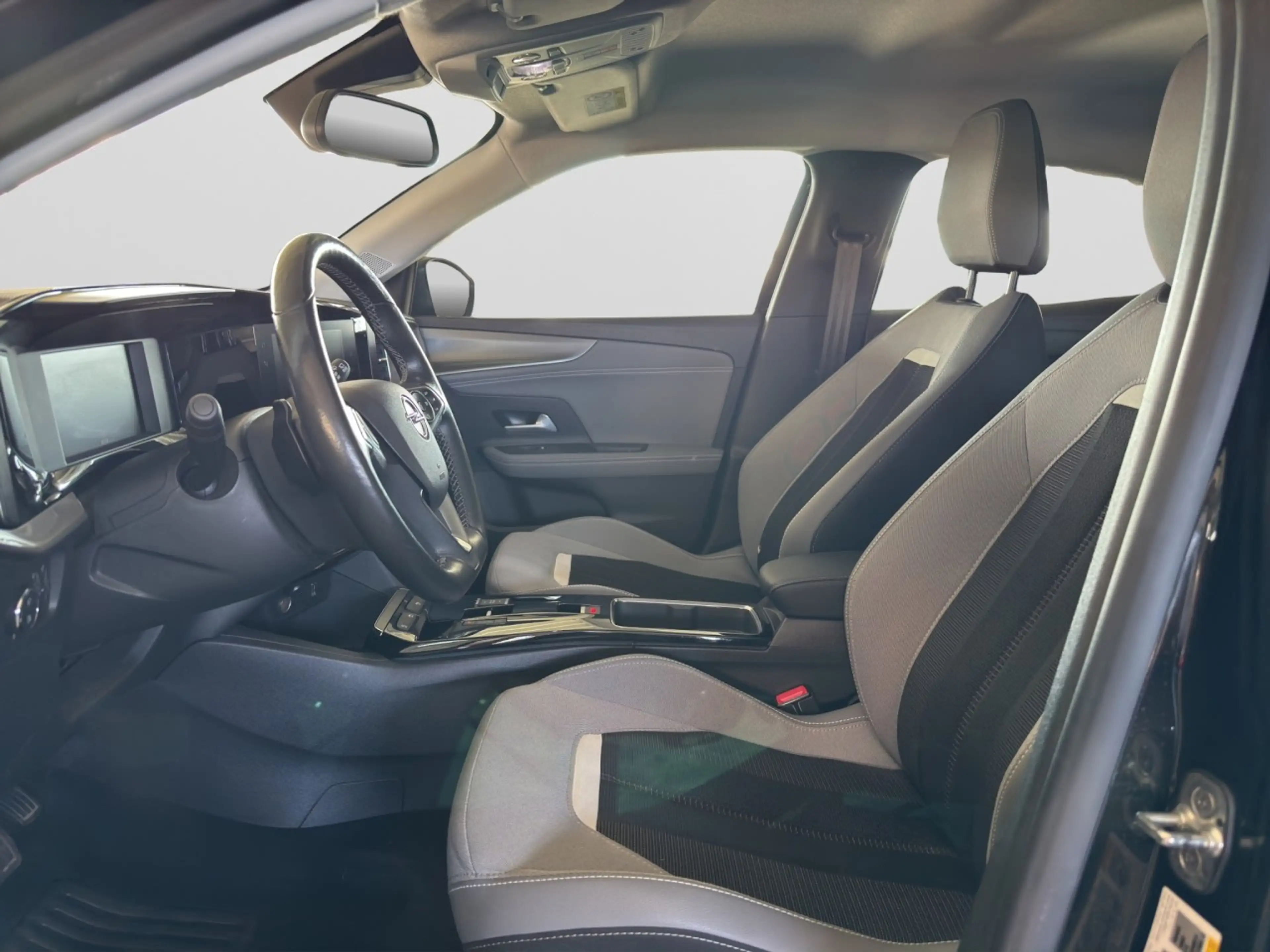 Opel Mokka 1.2 Turbi Business Elegance Klima Navi — photo 11