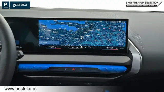 BMW X3 view 13