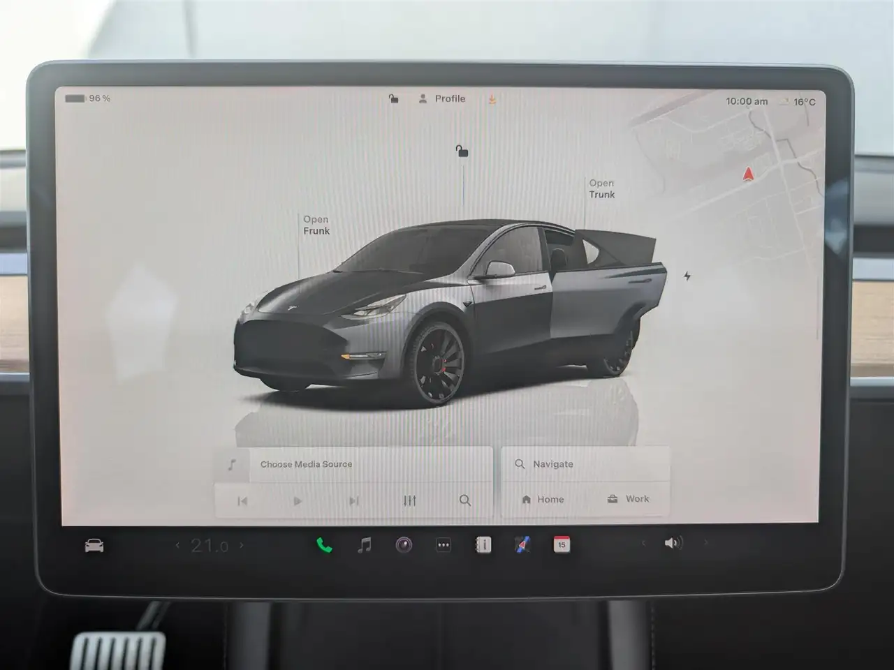 Tesla Model Y fotografie Tesla Model Y