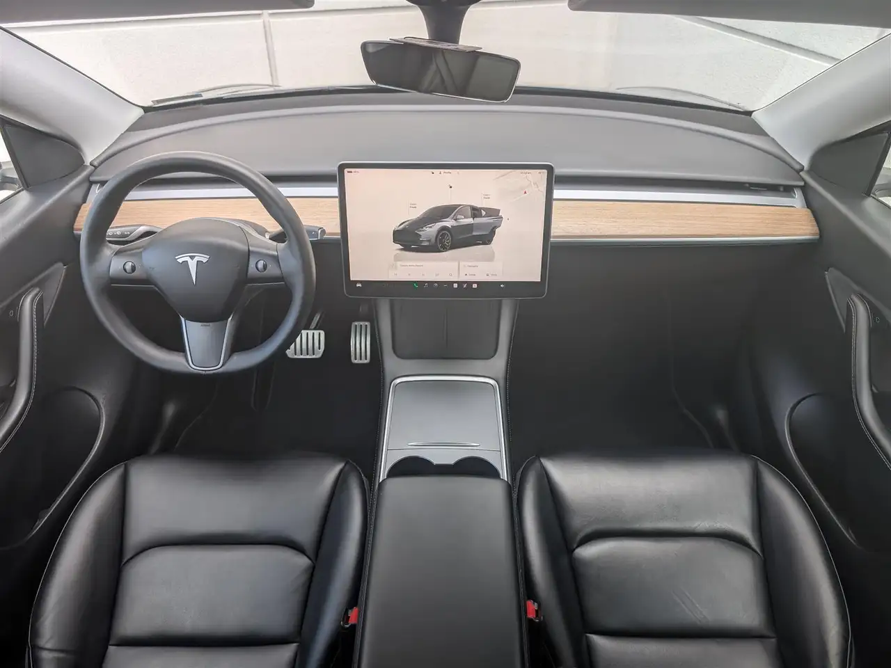 Tesla Model Y fotografie Tesla Model Y