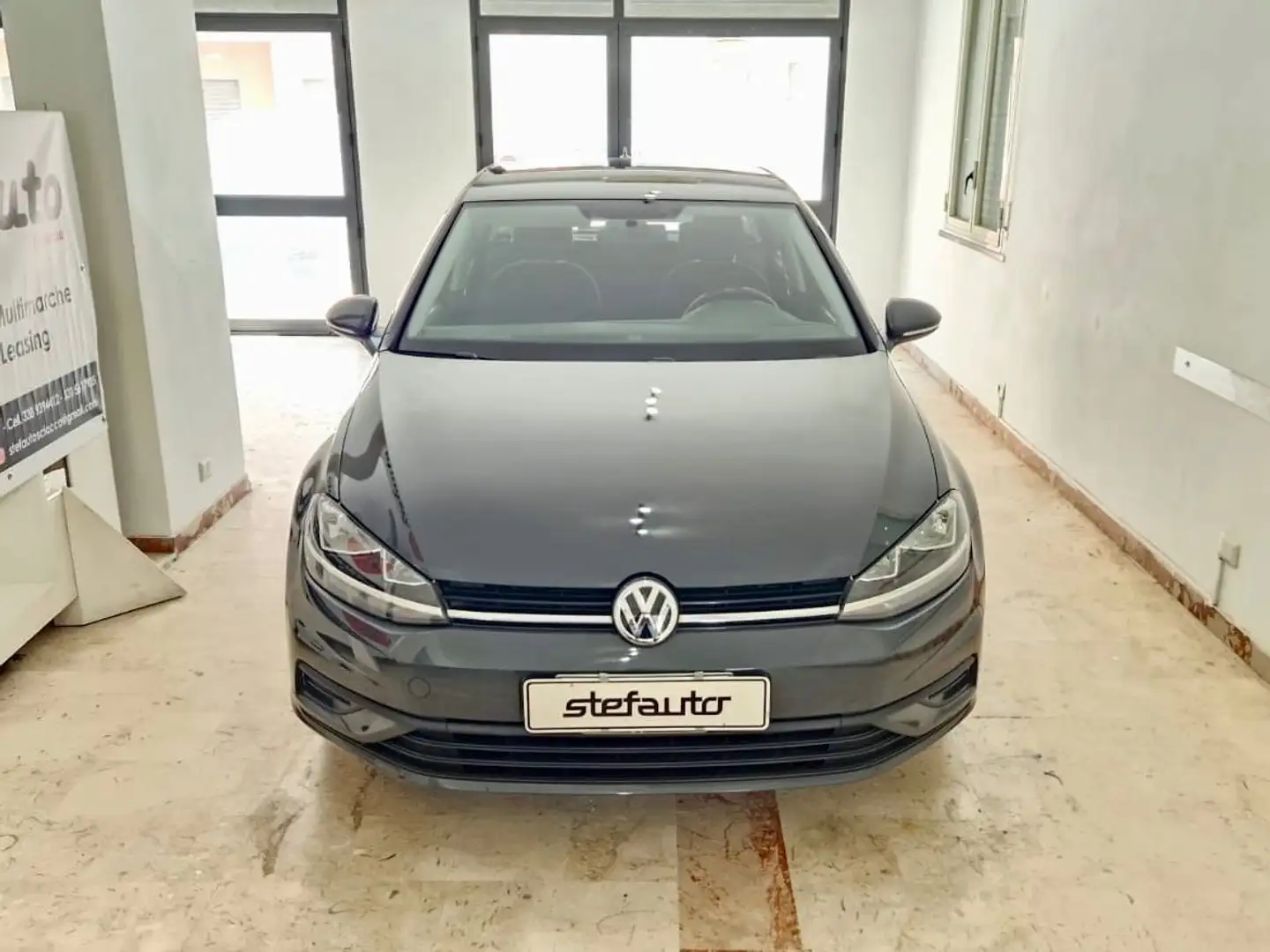 Volkswagen Golf Golf 5p 1.6 tdi Trendline 115cv Grigio - 2