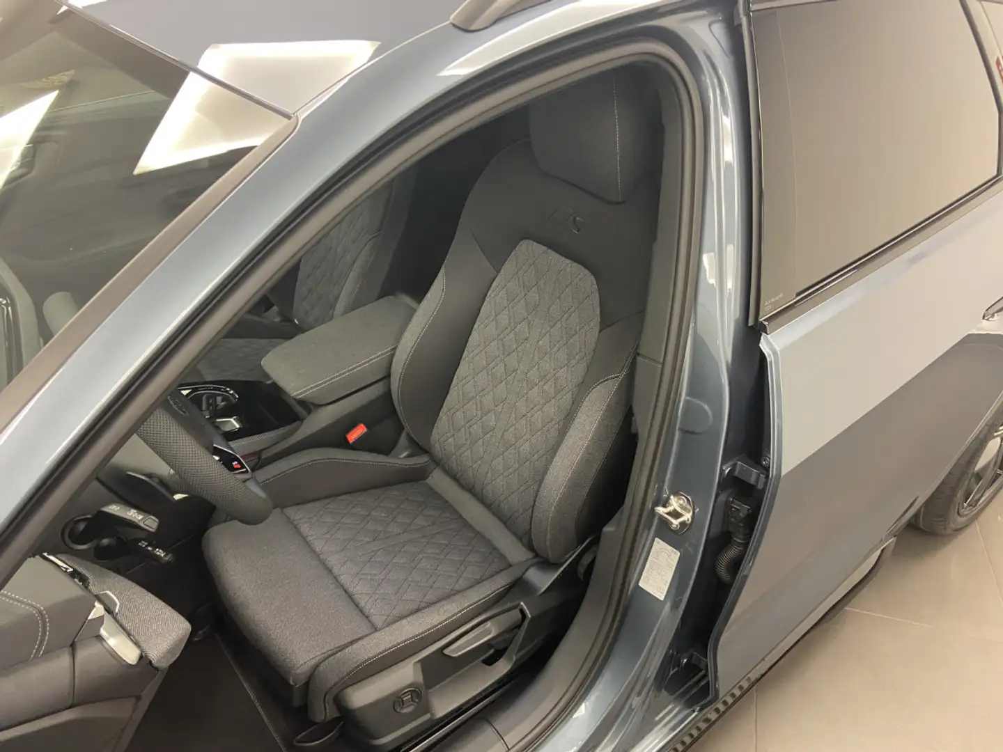 Audi A5 Avant S line TDI 204 CV / 150 kW S tronic Bleu - 2