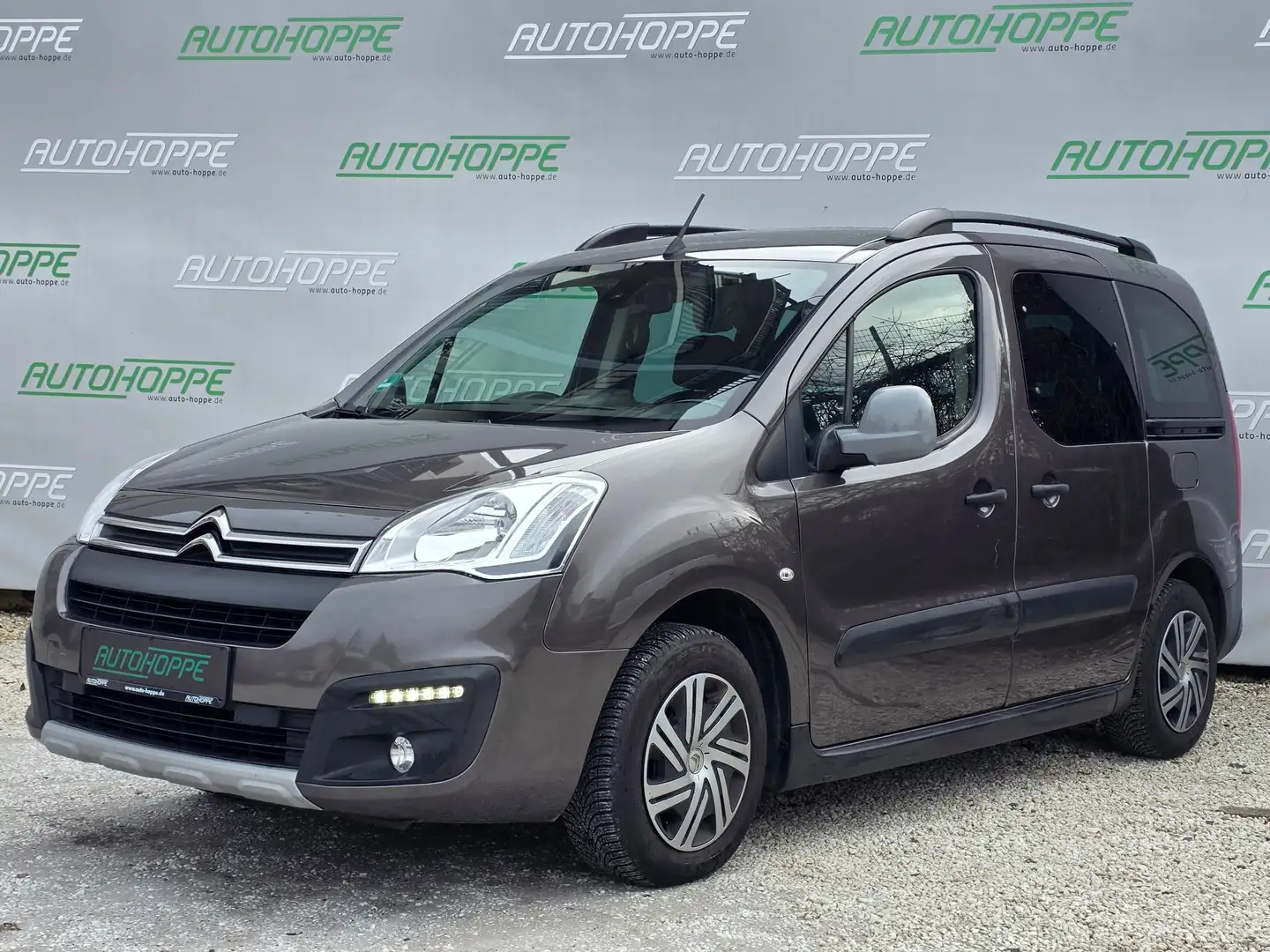 Citroen Berlingo XTR, Camperausbau Campal, PDC, AHK, Schlaffunktion Braun - 1