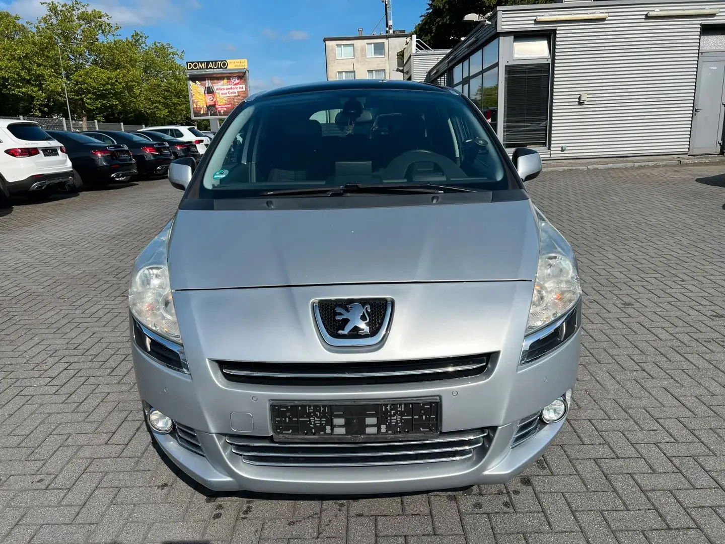 Peugeot 5008 Family plus/7 Sitzer Grau - 2