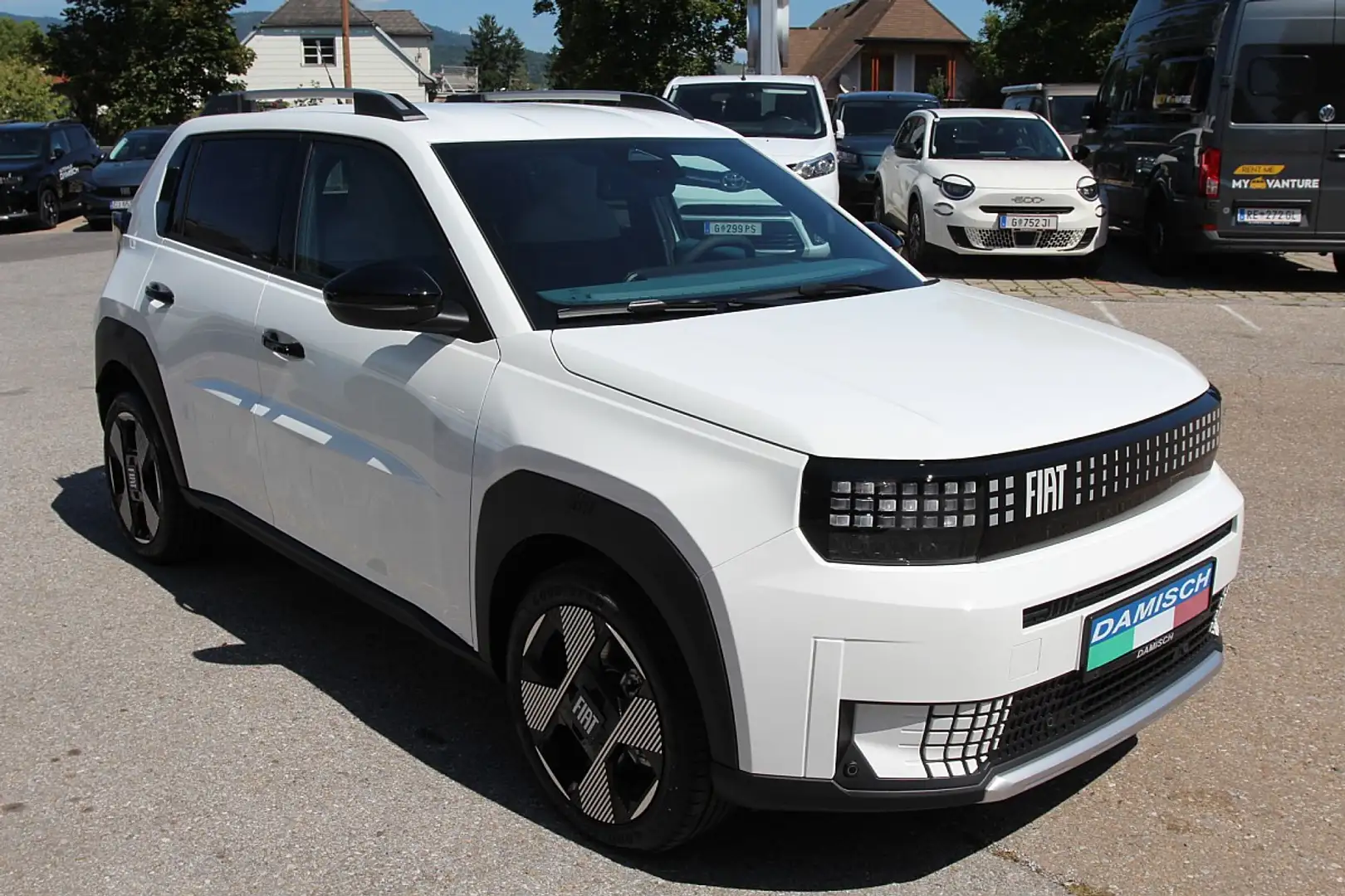 Fiat Grande Panda Hybrid mHEV 110 6-Gang eDCT La Prima Weiß - 2