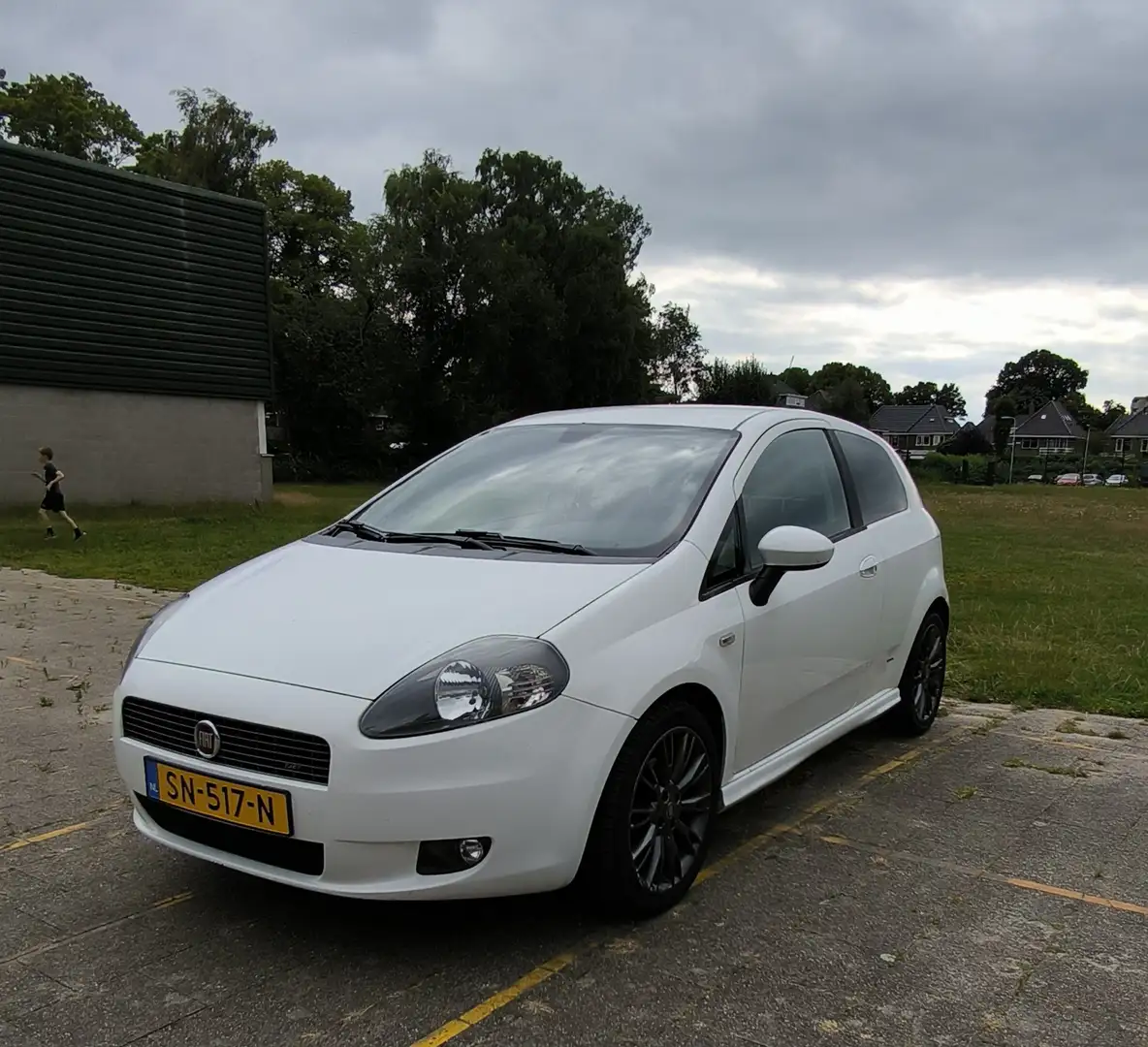 Fiat Grande Punto 1.4 T-Jet 16V Dynamic - 2