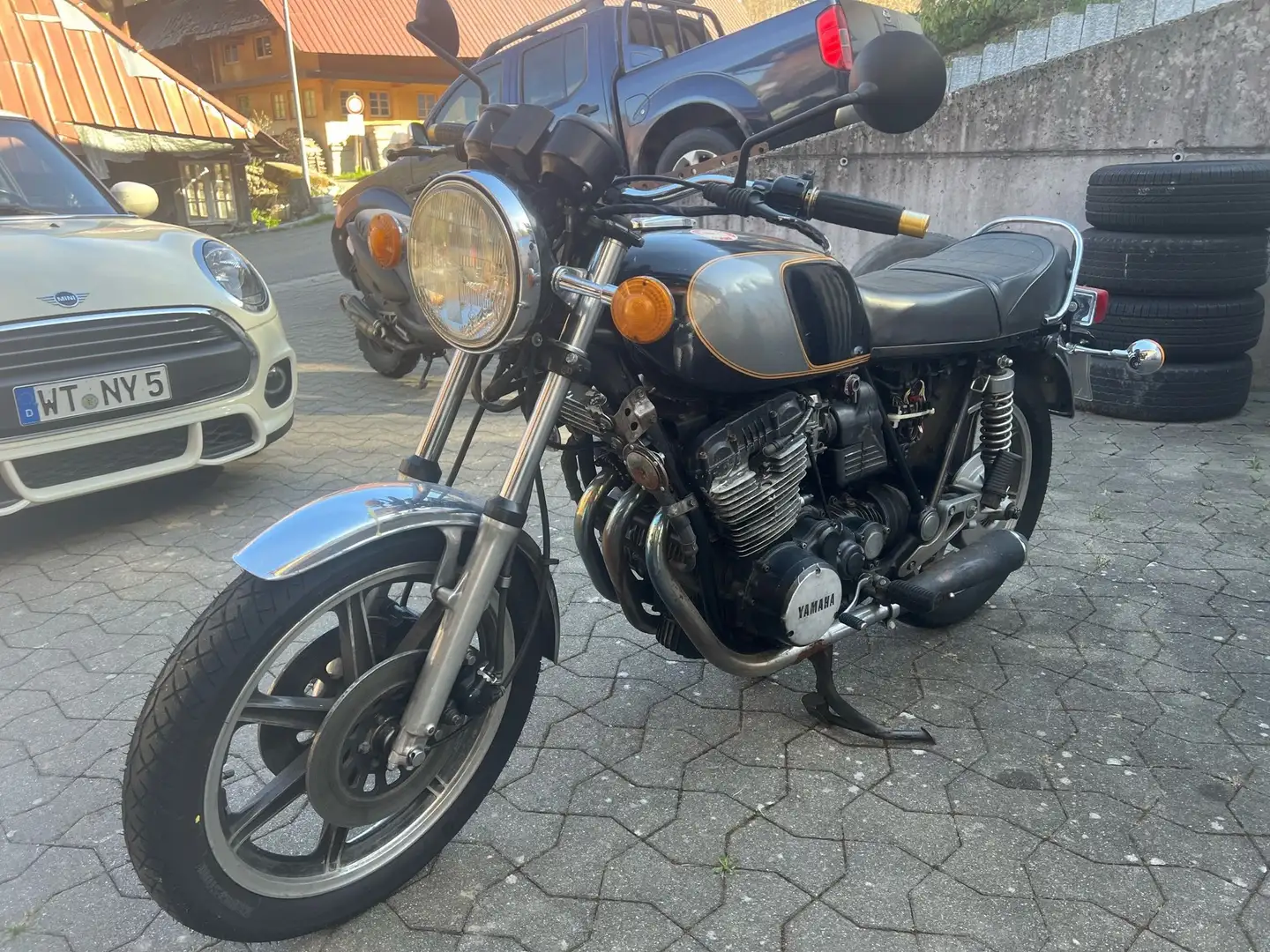 Yamaha XS 850 Yamaha XS 850 (4E2): HSE 7101 Typ 153 Var 001 - 1