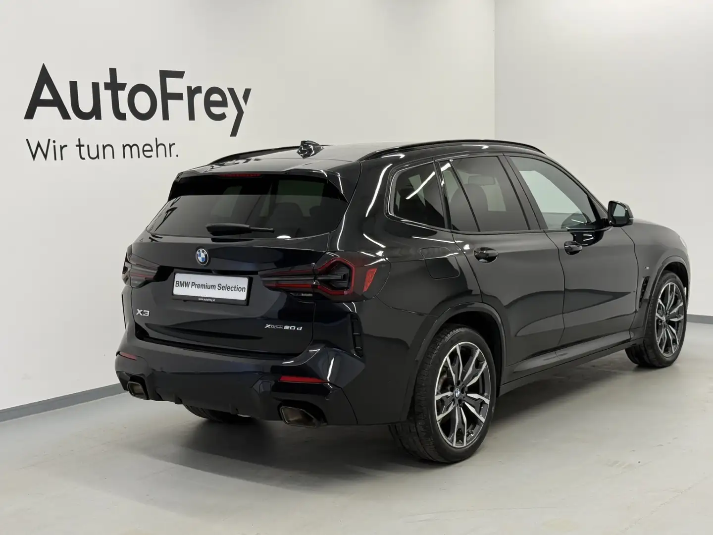 BMW X3 xDrive 20d Schwarz - 2