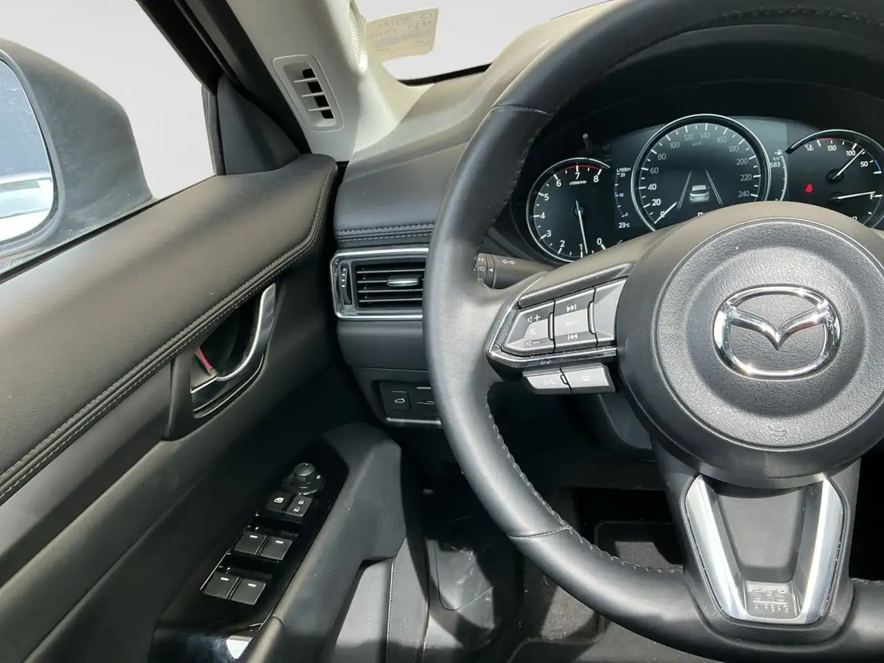 Mazda CX-5 снимка Mazda CX-5
