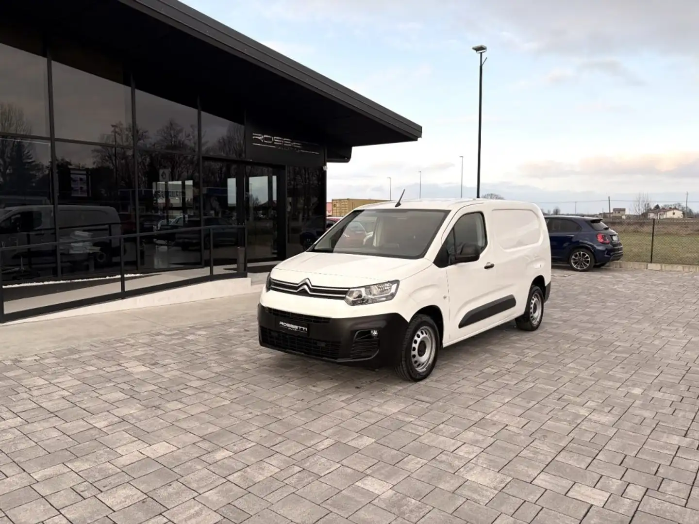 Citroen Berlingo BlueHDi Van XL Club PASSO LUNGO Bianco - 1