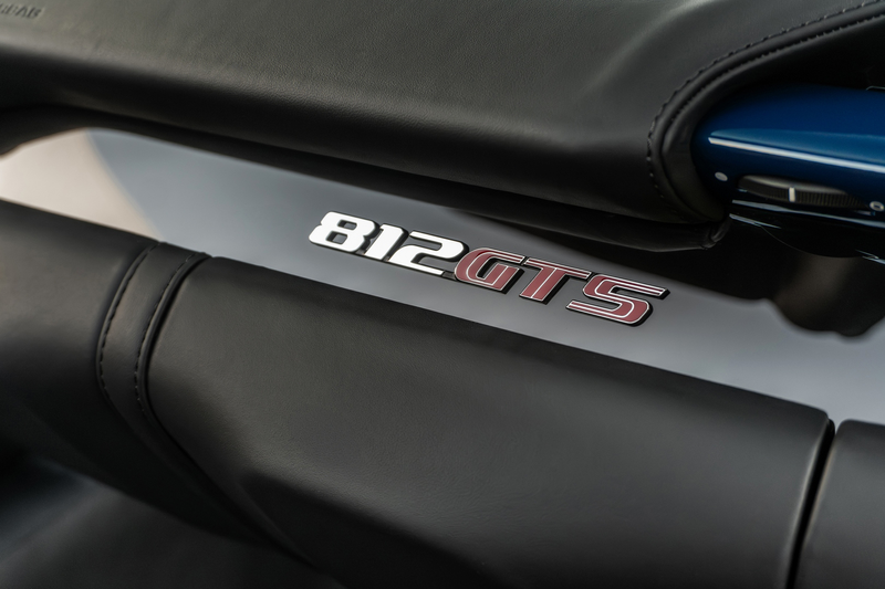 Ferrari 812 GTS - 1 of 1 Blu Askolin - Tailor Made - Duffel Ba — photo 14
