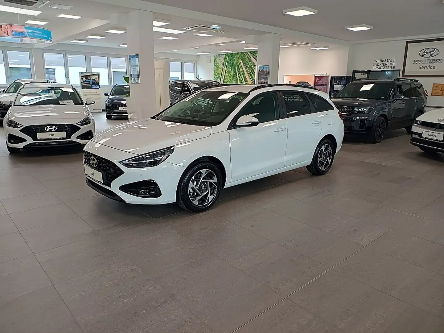 Hyundai i30 Kombi 1,0 TGDI Comfort Line *LED*Navi*Klimaauto... Weiß - 2
