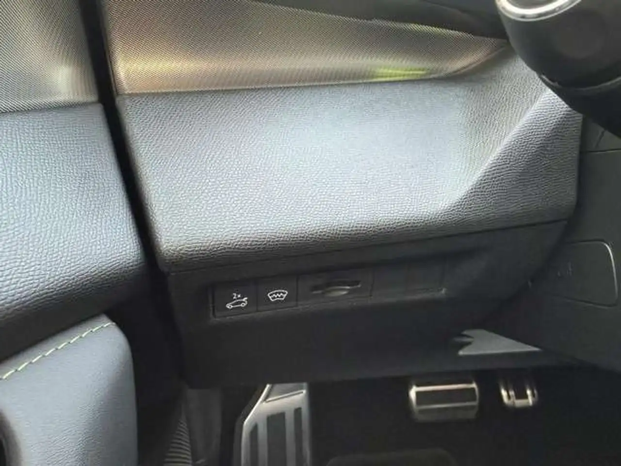 Peugeot 308 308 — photo 16