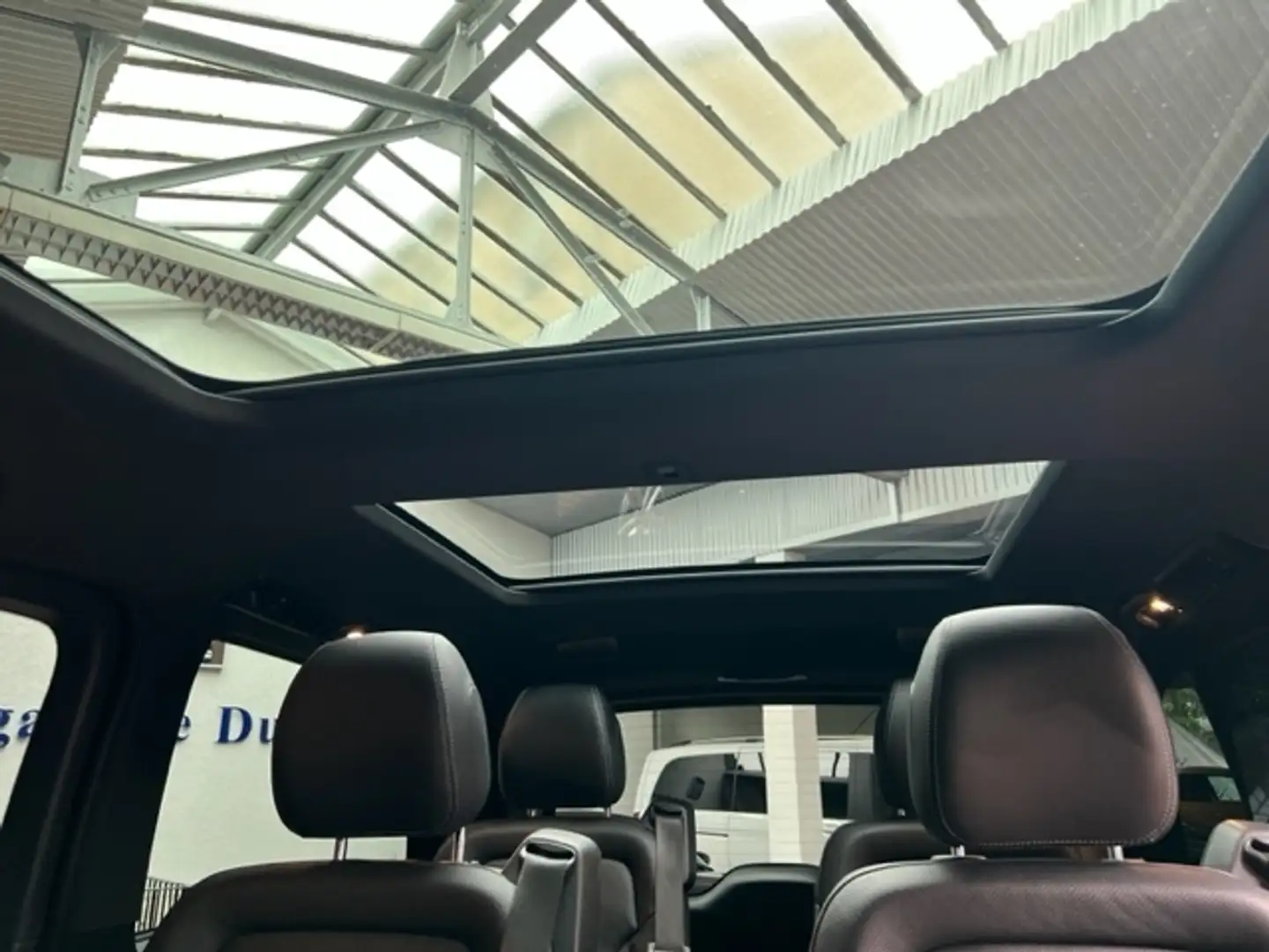 Mercedes-Benz V 250 4MATIC AMG AVANTGARDE Kamera AHK Pano Navi Leder Grau - 2