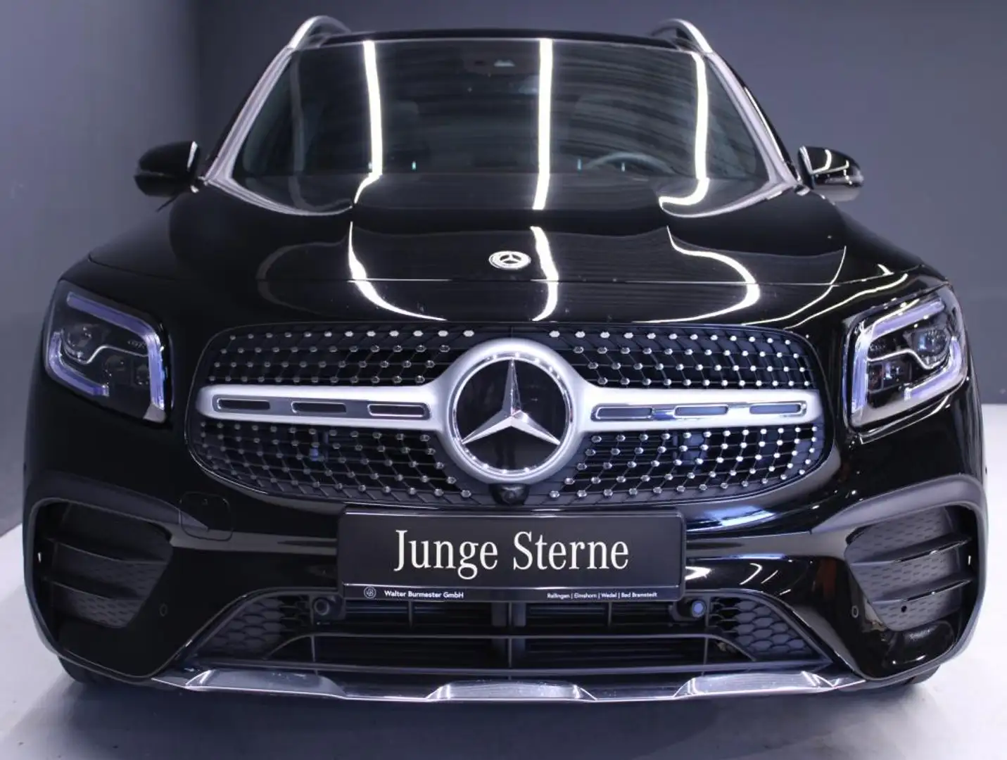 Mercedes-Benz GLB 220 d 4MATIC AMG+Pano+MBUX+Kamera+Distronic Zwart - 2