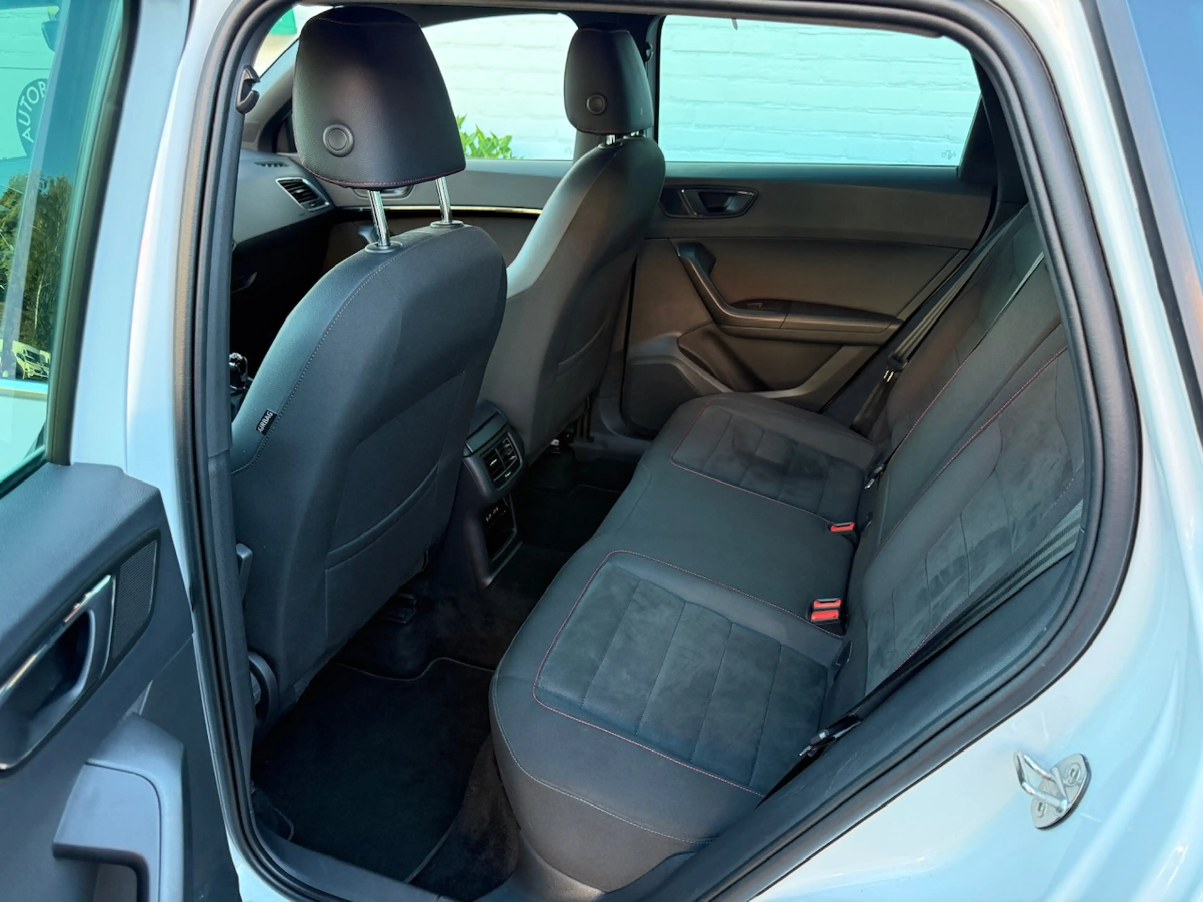 SEAT Ateca 1.5 EcoTSI 150pk FR Business Intense/ Parelmoer wi — photo 12