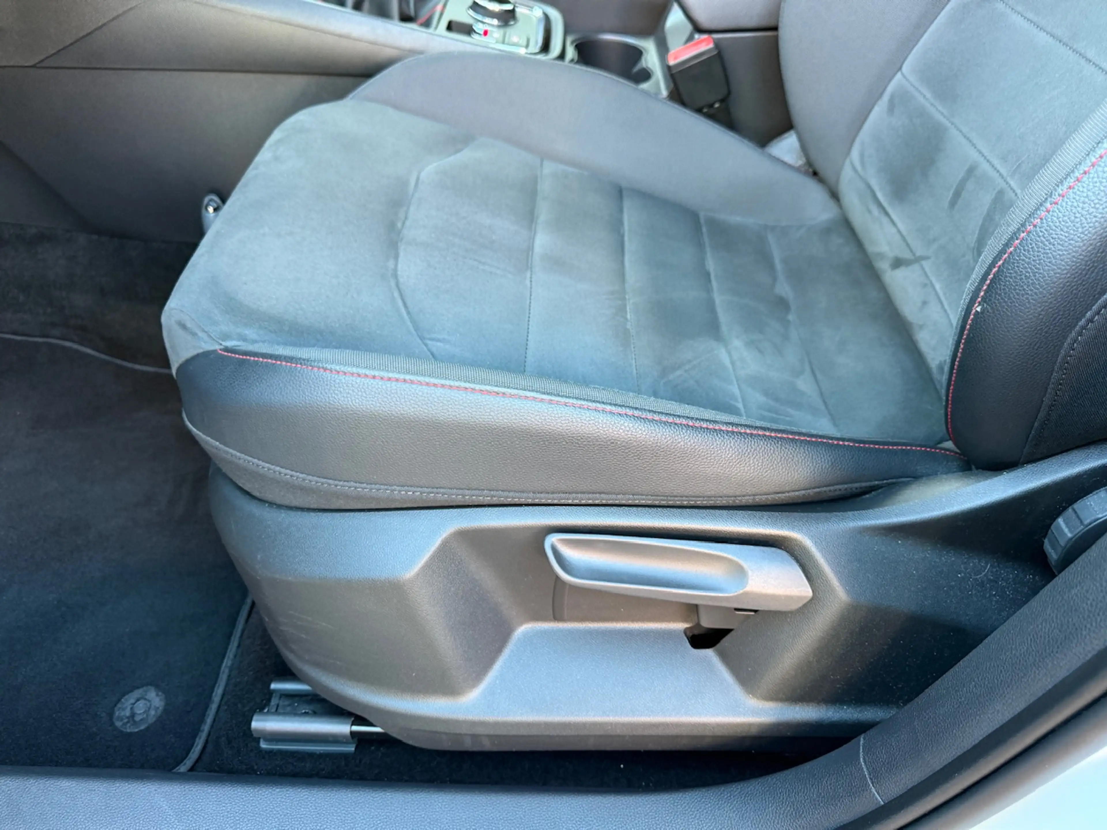 SEAT Ateca 1.5 EcoTSI 150pk FR Business Intense/ Parelmoer wi — photo 14
