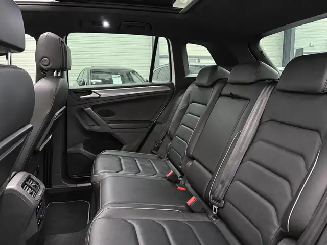 Volkswagen Tiguan view 14