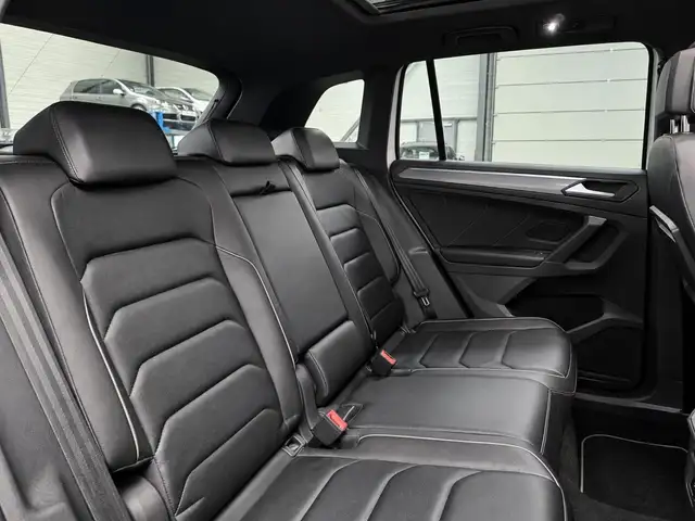 Volkswagen Tiguan view 11
