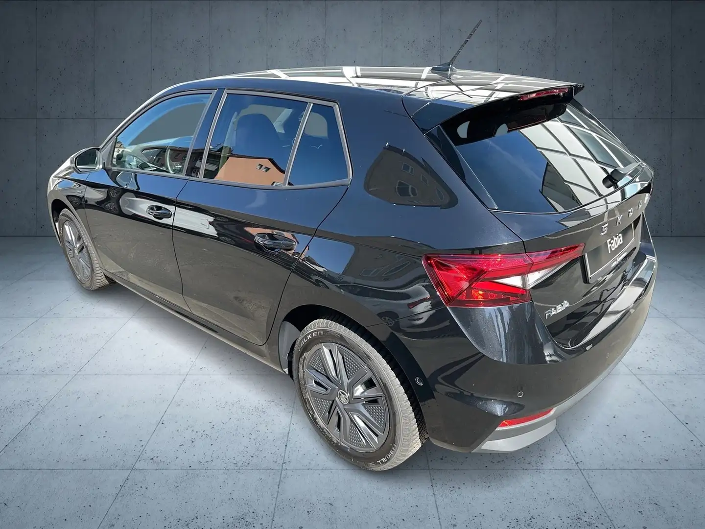 Skoda Fabia Selection 1.0 TSI LED Rückfahrkamera Carplay Zwart - 2