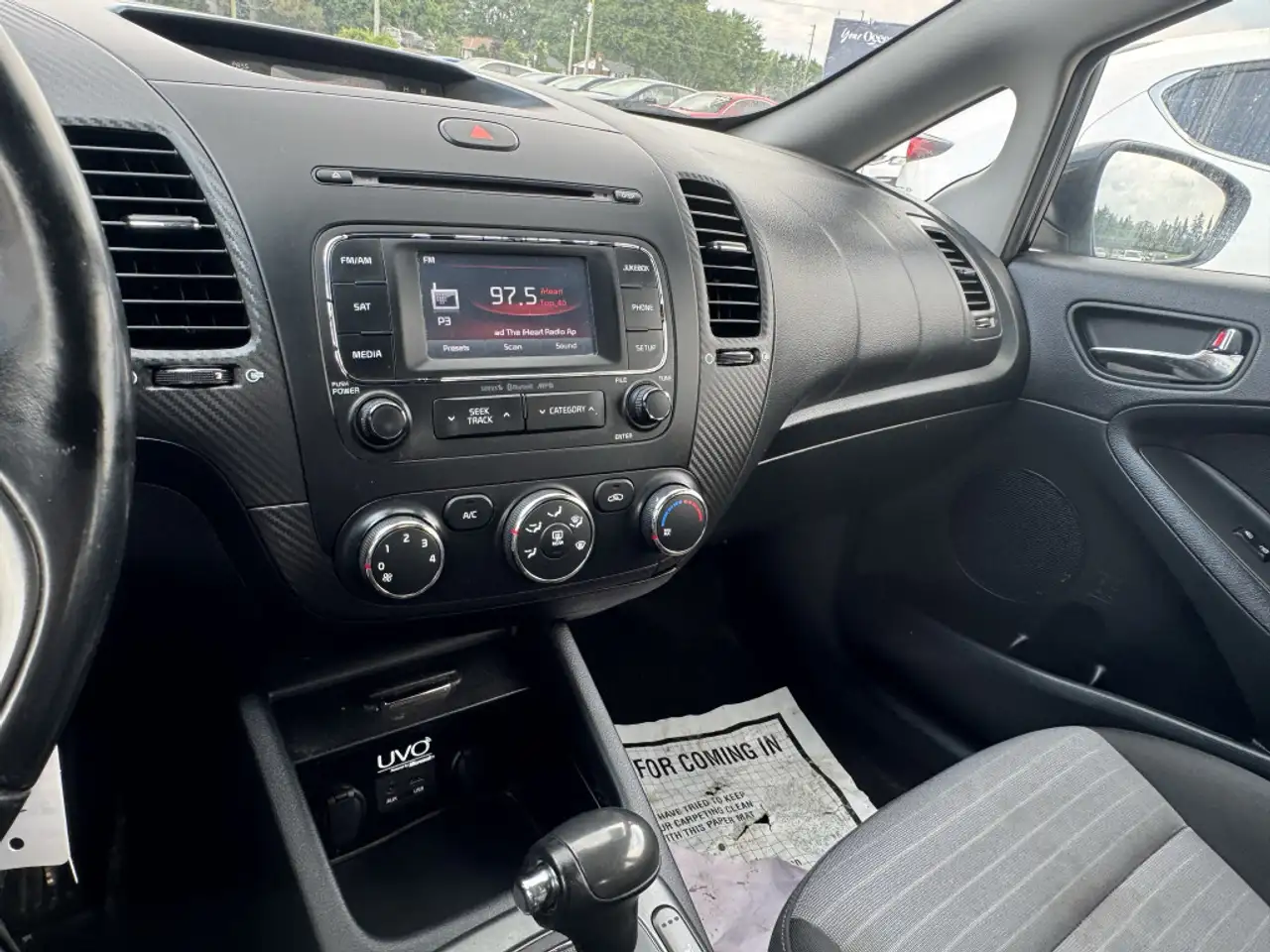 Kia Forte fotografie Kia Forte
