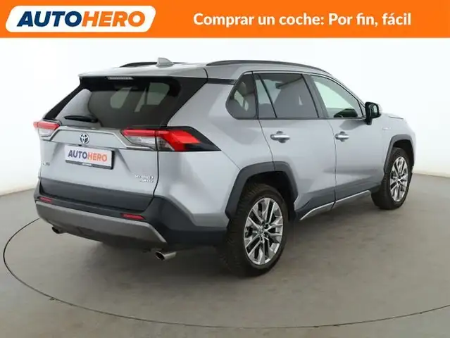 Toyota Rav4 view 6