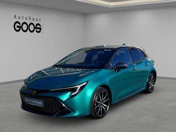 Hybrid GR Sport Sportpaket AD Navi LED Kurvenlicht