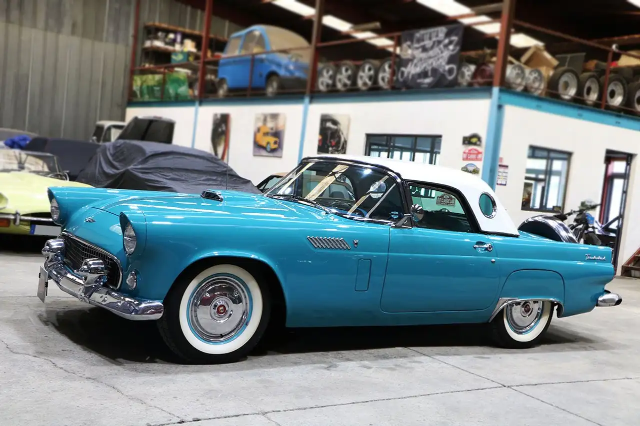 Ford Thunderbird, foto 3