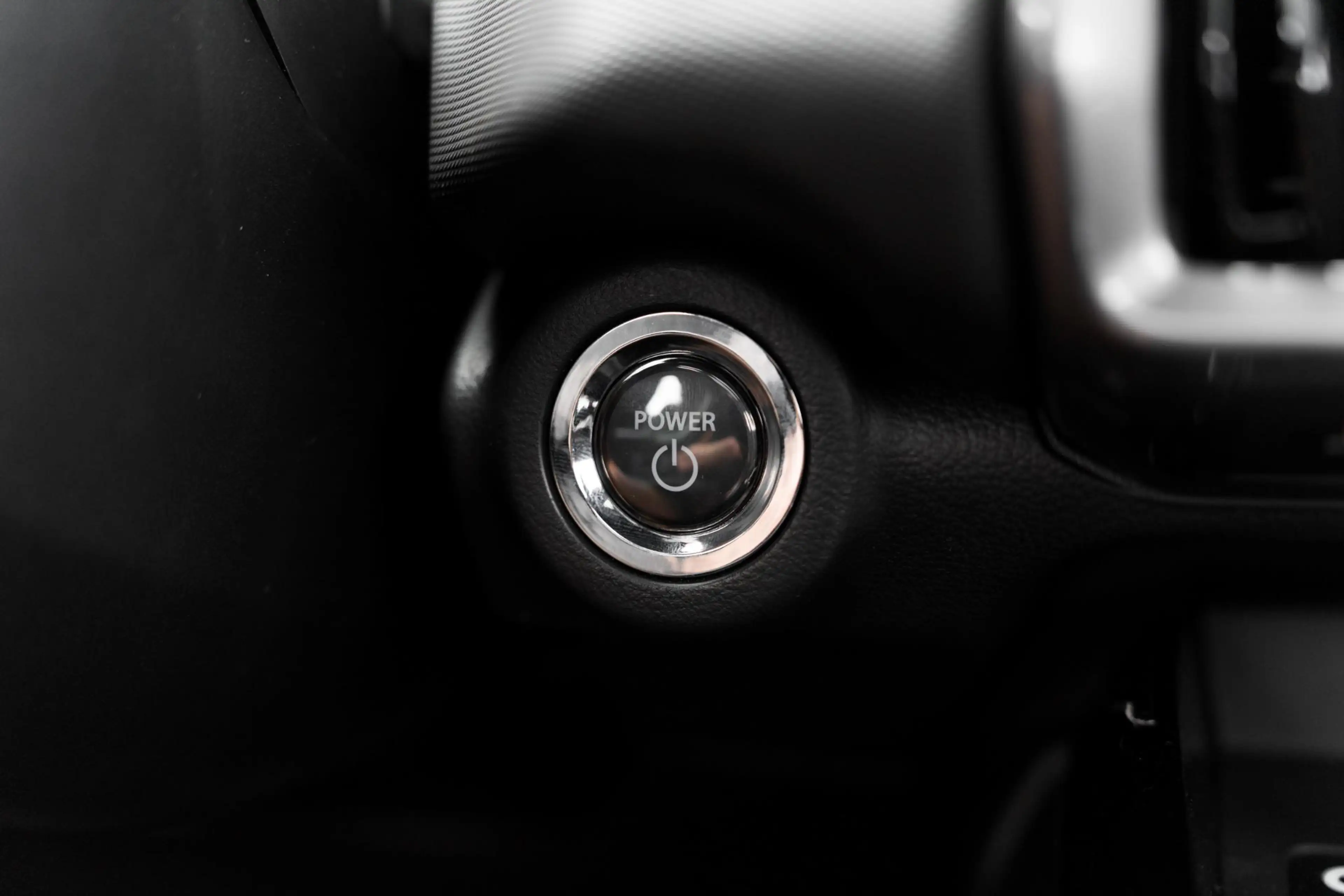 Toyota Urban Cruiser Executive 61 kWh — photo 32