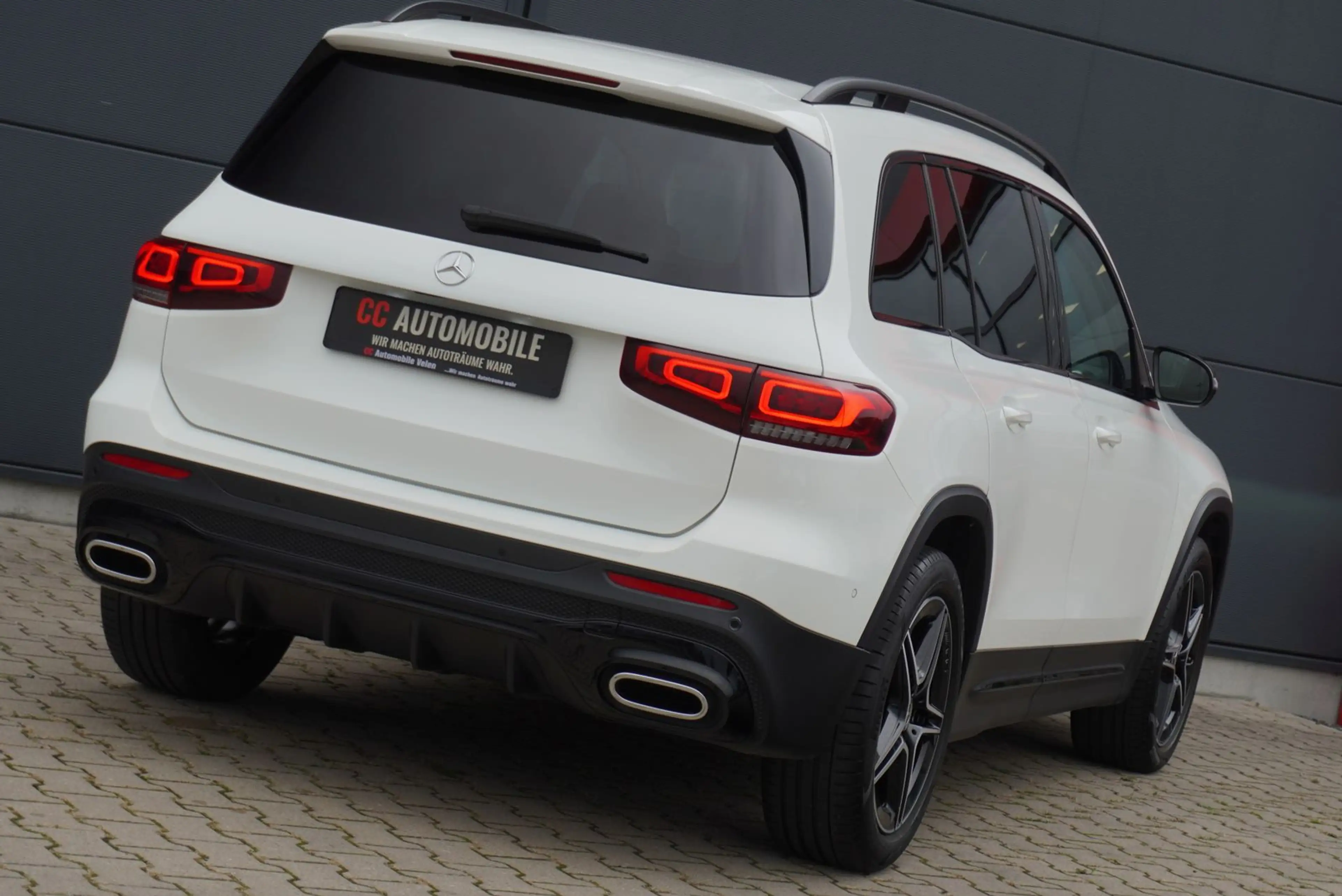 Mercedes-Benz GLB 220 d 4Matic AMG Line/Kamera/Multibeam/Navi/ — photo 5