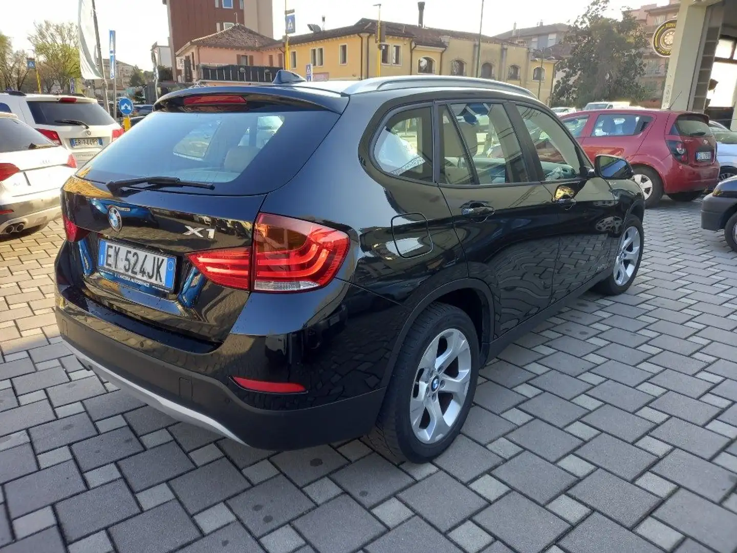 BMW X1 sDrive18d Nero - 2