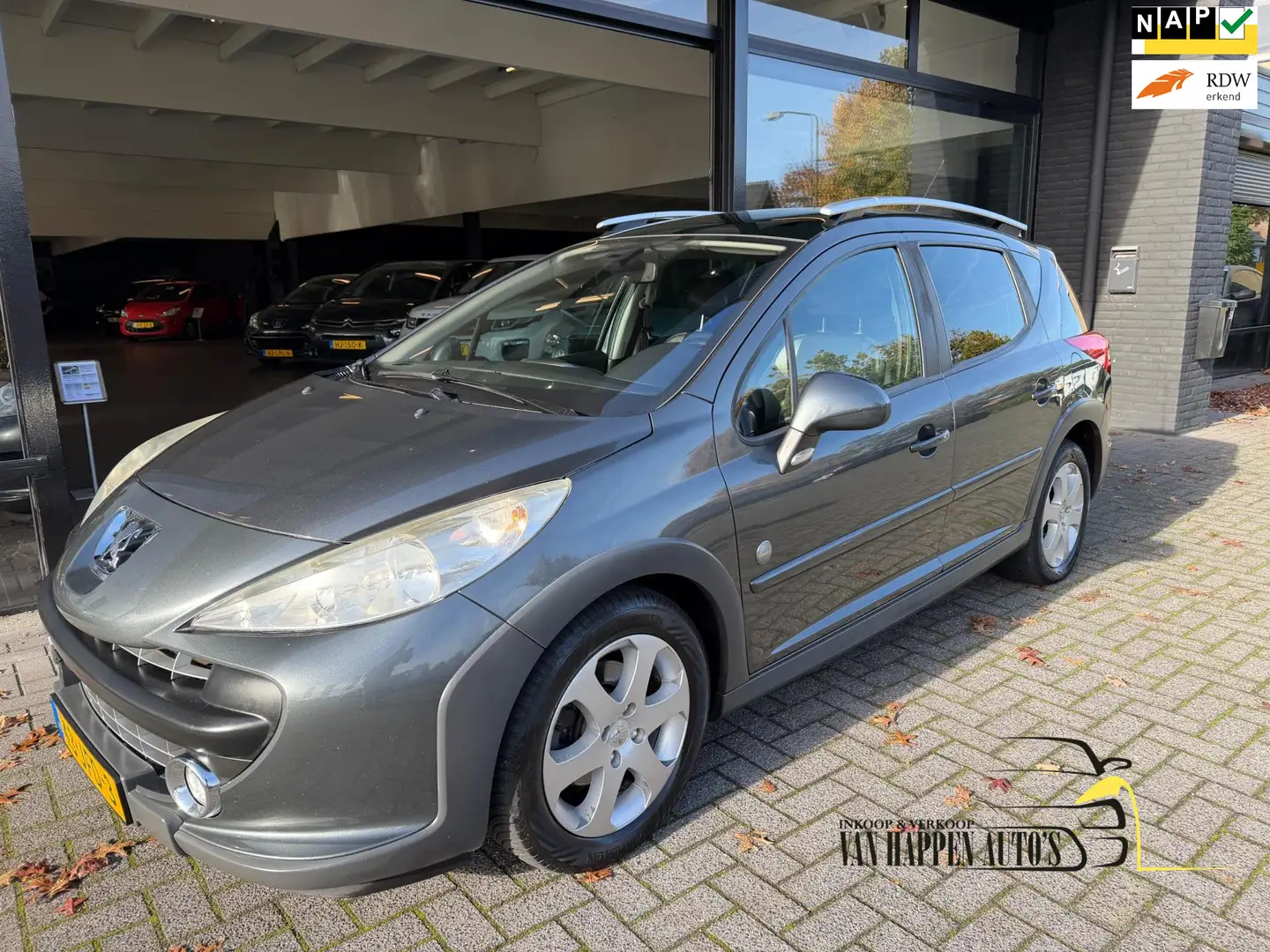 Peugeot 207 SW Outdoor 1.6 VTi XS / APK 2-2027 Grijs - 1