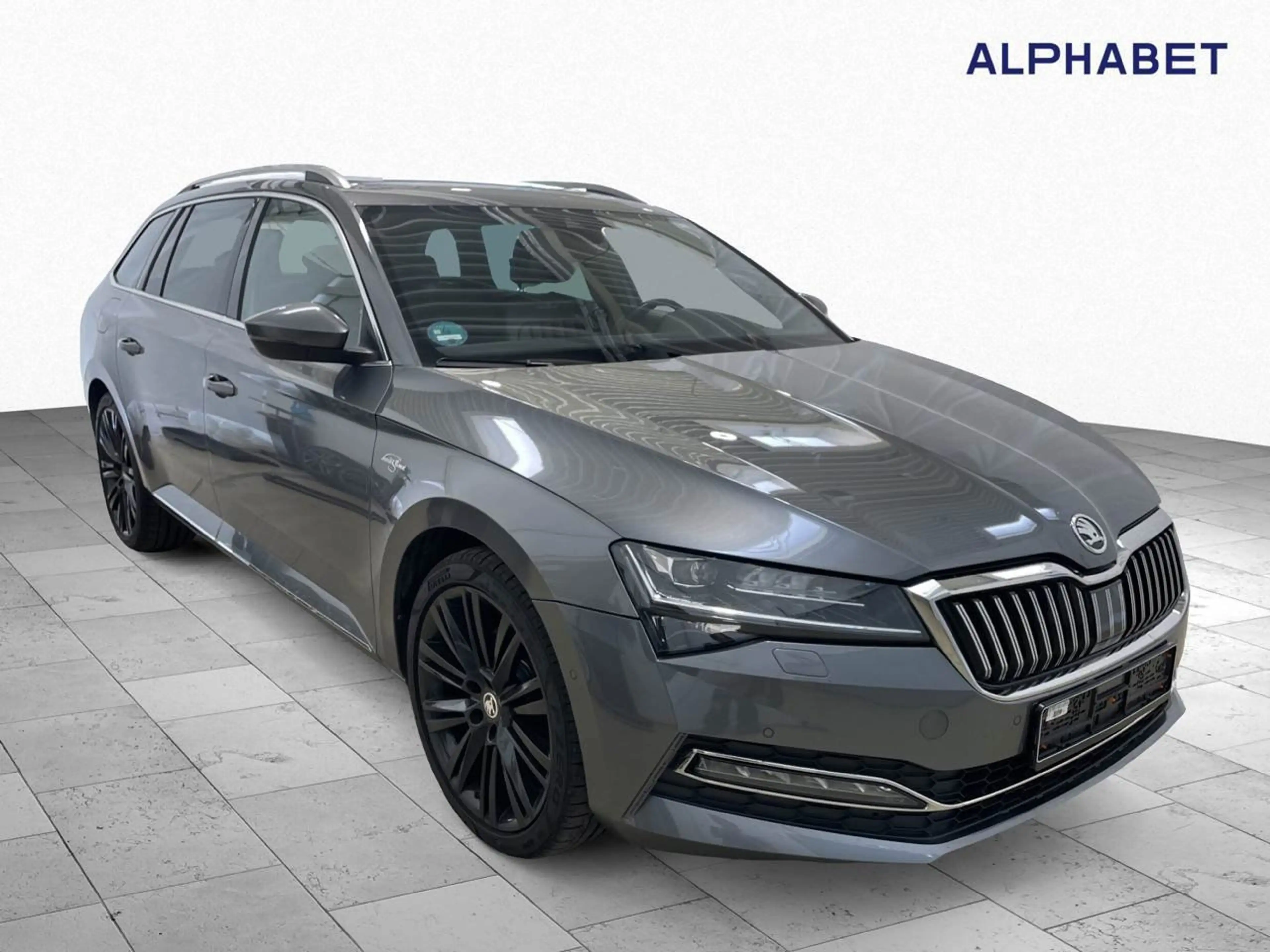 Skoda Superb Combi 2.0 TDI L&K Virtual AHK ACC BLIS — photo 8