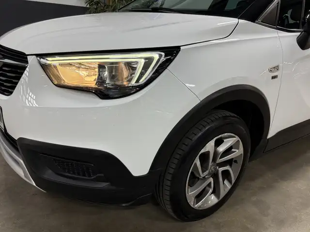 Opel Crossland X view 11