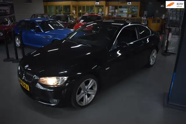 BMW 325 3-serie Coupé 325xi High Executive