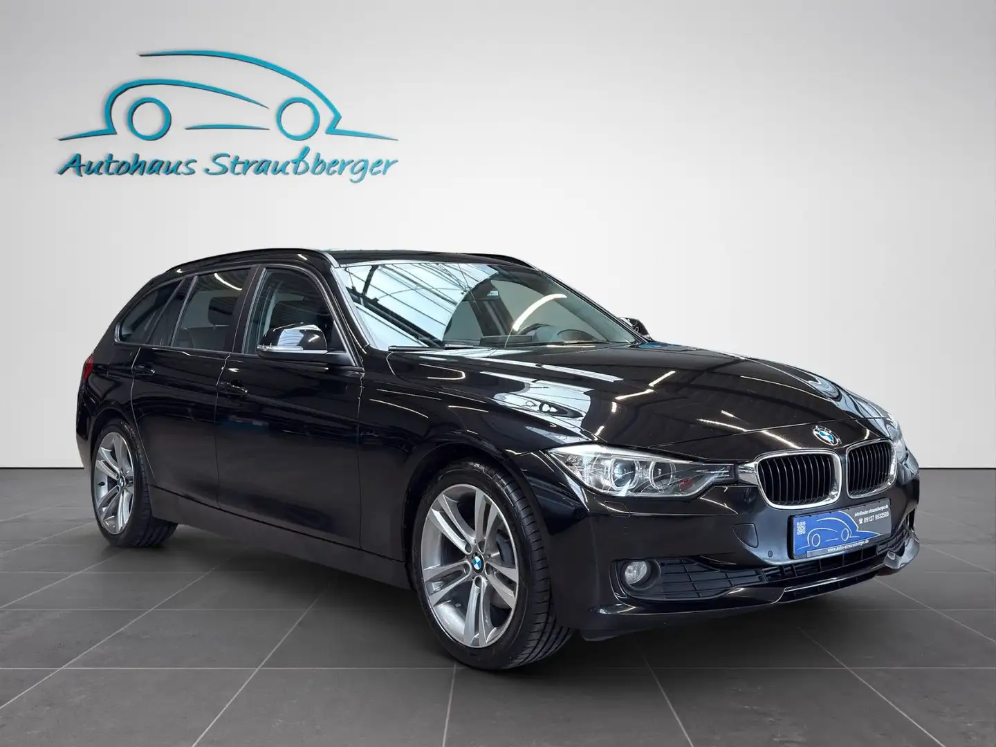 BMW 320 d AHK Navi Prof. HUD HiFi Shz Xenon Leder Black - 2
