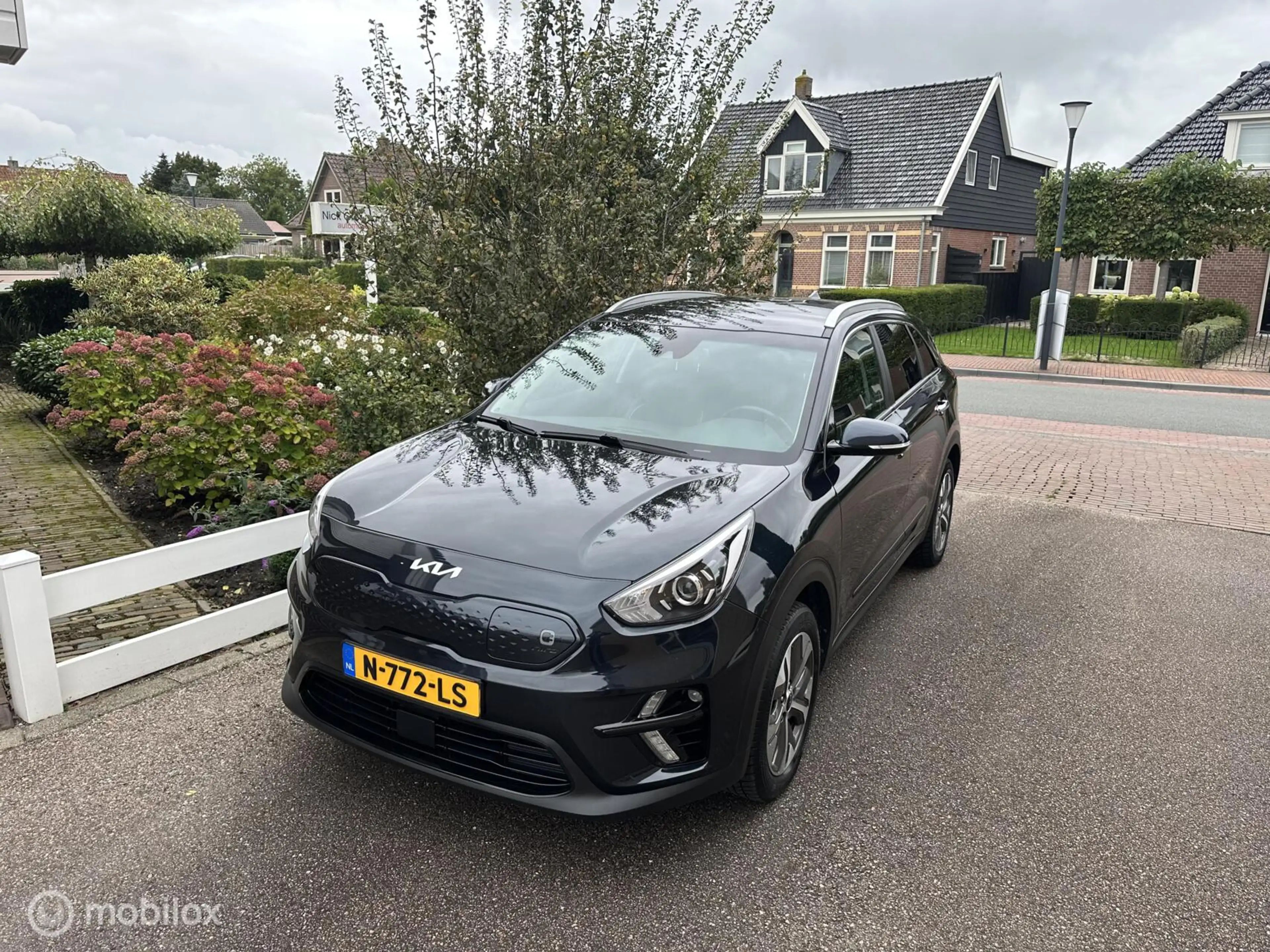 Kia e-Niro Edition 64 kWh 3-FASE ACHTERUITRIJ CAMERA CARPLAY