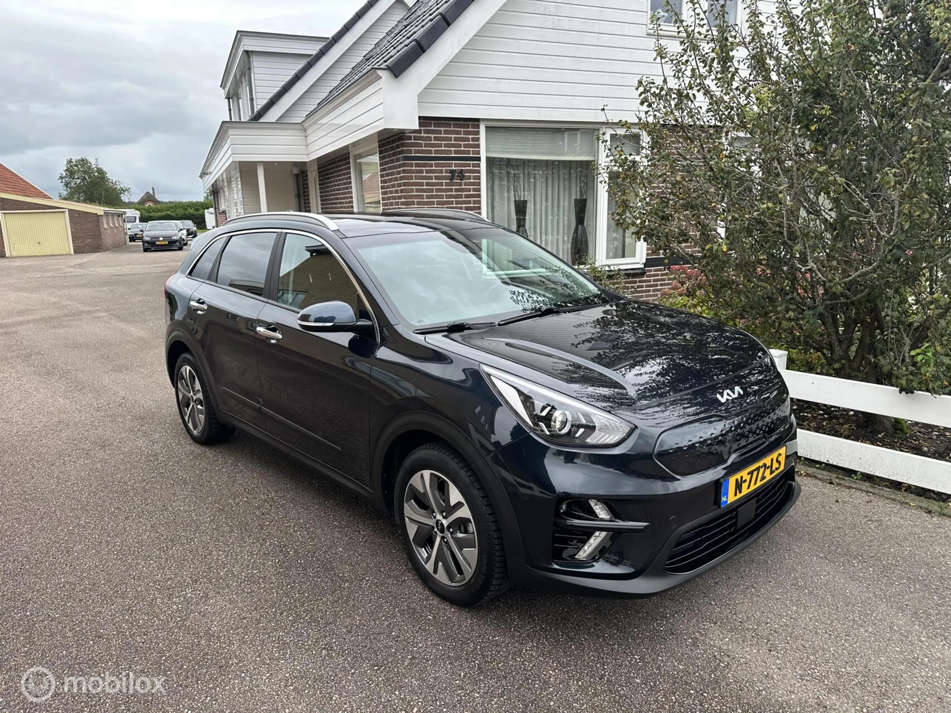 Kia e-Niro Edition 64 kWh 3-FASE ACHTERUITRIJ CAMERA CARPLAY — photo 6