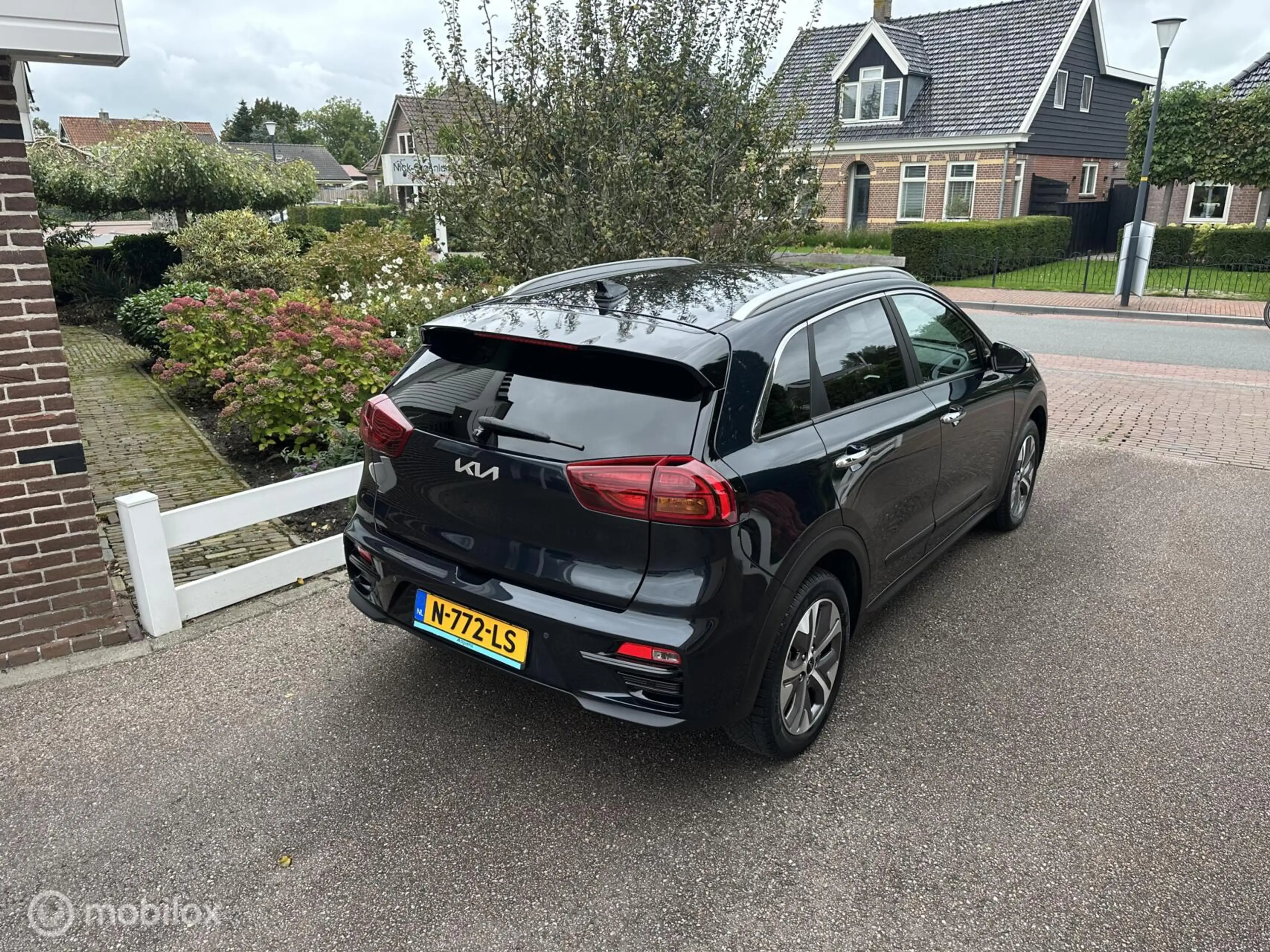 Kia e-Niro Edition 64 kWh 3-FASE ACHTERUITRIJ CAMERA CARPLAY — photo 4