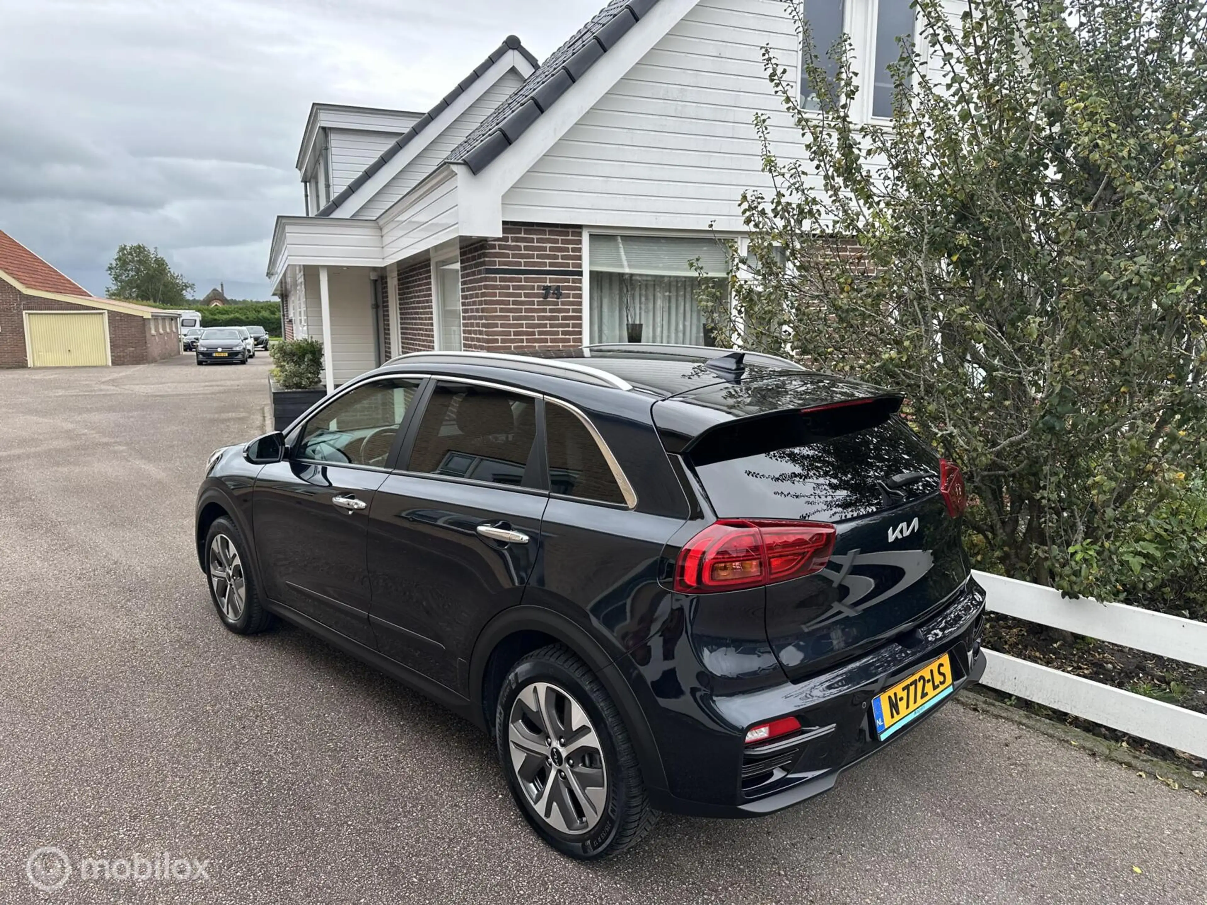 Kia e-Niro Edition 64 kWh 3-FASE ACHTERUITRIJ CAMERA CARPLAY — photo 3